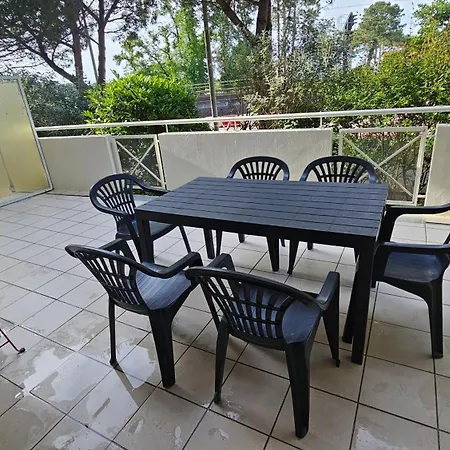 Fermee Grande Terrasse Ombragee Piscine Port Parc Gare Apartmán Gujan-Mestras